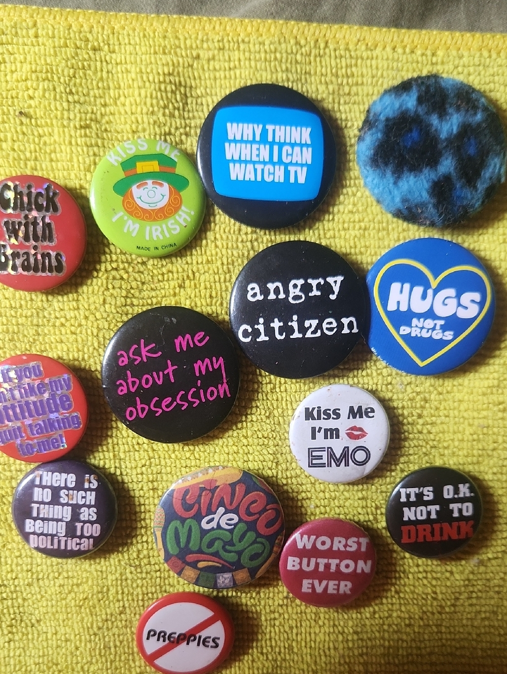 Assorted Y2K Hot Topic Vintage Pinback Button Lot - Emo, No Preppies, Political